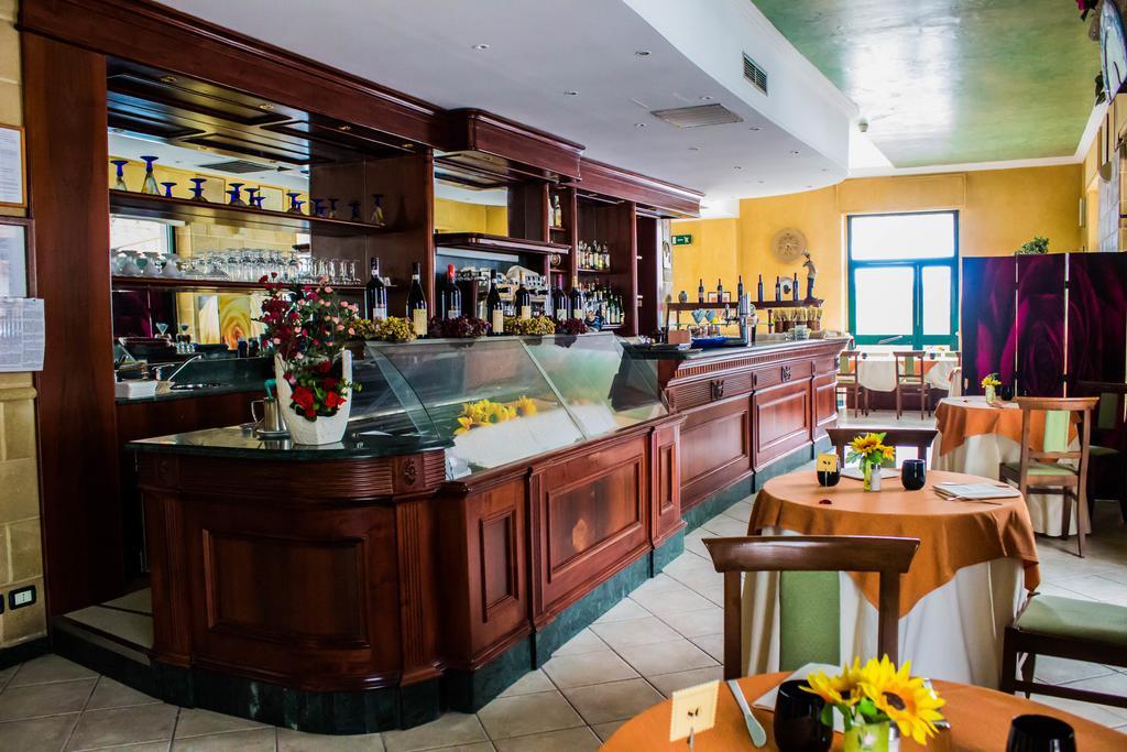 Hotel Salus 살리체테르메 외부 사진
