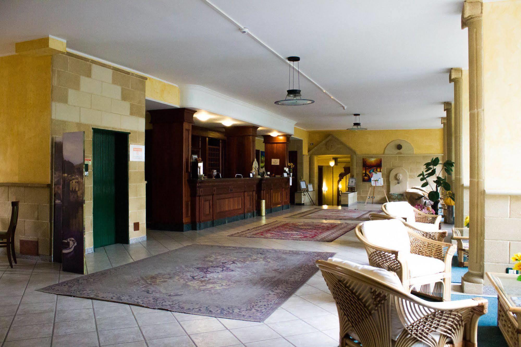 Hotel Salus Godiasco 외부 사진