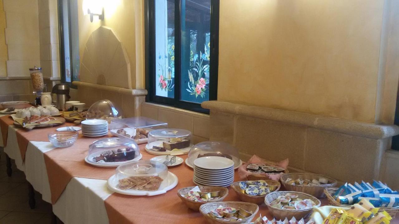 Hotel Salus 살리체테르메 외부 사진