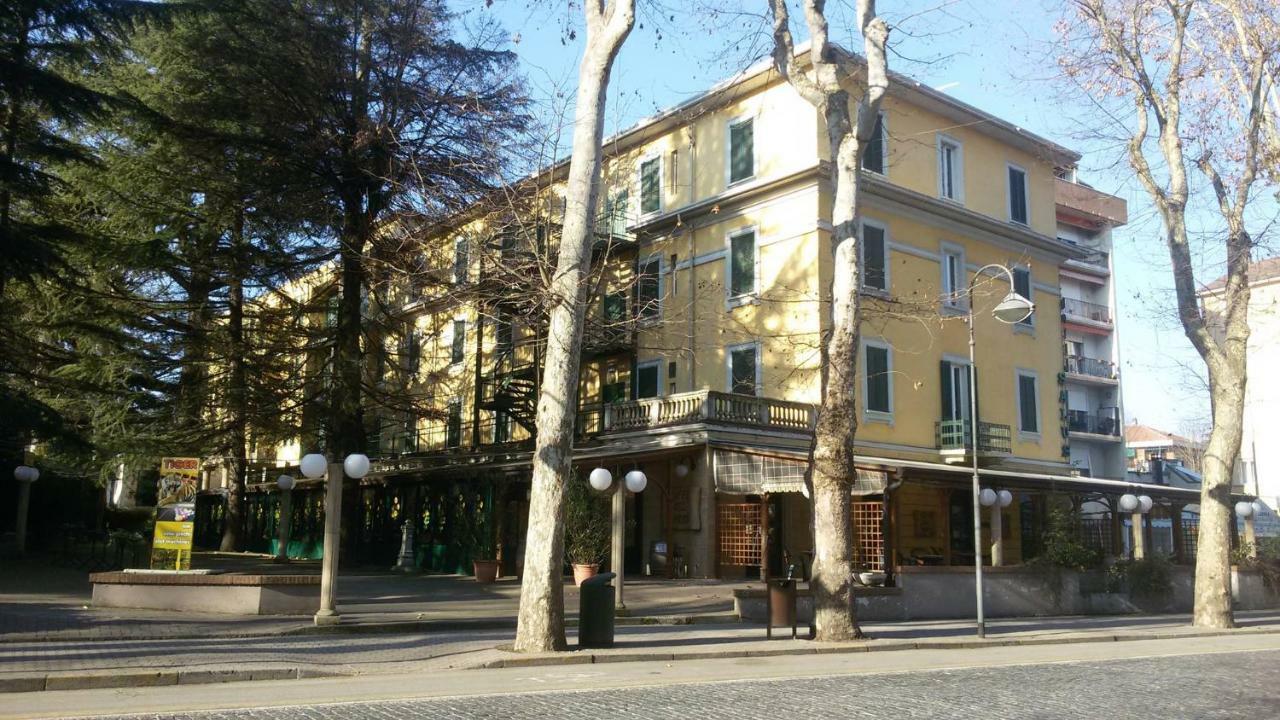 Hotel Salus 살리체테르메 외부 사진